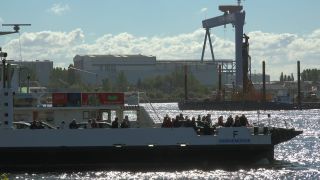 Link to Video | Mecklenburg-Western Pomerania, tourist destination, maritime transport, Germany, Rostock, Warnemünde, boat, river, port, tourism, Baltic Sea