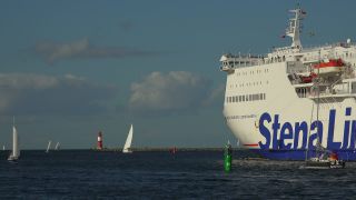 Link to Video | Mecklenburg-Western Pomerania, tourist destination, maritime transport, Germany, Rostock, Warnemünde, boat, river, port, tourism, Baltic Sea