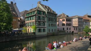 Link to Video | Alsace, France, big city, Grand Est, arrondissement of Strasbourg, Strasbourg, Ill