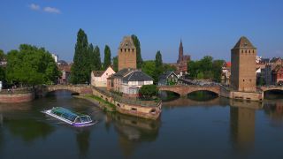 Link to Video | Alsace, France, big city, Grand Est, arrondissement of Strasbourg, Strasbourg, Ill
