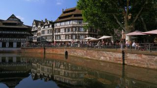 Link to Video | Alsace, France, big city, Grand Est, arrondissement of Strasbourg, Strasbourg, Ill