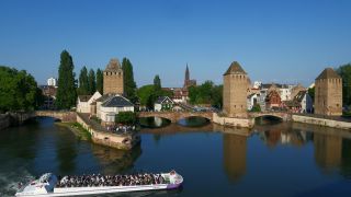 Link to Video | Alsace, France, big city, Grand Est, arrondissement of Strasbourg, Strasbourg, Ill
