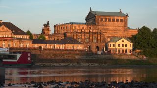 Link to Video | state capital, Saxony, state capital in Germany, big city, Elbe, Dresden, Germany, city