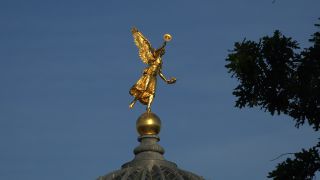 Link to Video | state capital, Saxony, state capital in Germany, big city, Elbe, Dresden, Germany, city