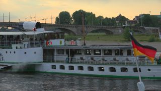 Link to Video | state capital, Saxony, state capital in Germany, big city, Elbe, Dresden, Germany, city