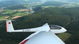 Link to Video | occupation, general aviation, sailplane, leisure, recreation, airplane, civil aviation, hobby, transport, aviation