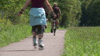 Link to Video | roller skate, landscape, leisure, sport, woman, Aktivität, trail, Rollerskates, nature, joy