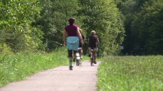 Link to Video | roller skate, landscape, leisure, sport, woman, Aktivität, trail, Rollerskates, nature, joy
