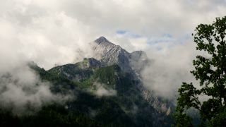 Link to Video | Upper Bavaria, weather, Garmisch-Partenkirchen, Germany, time-lapse photography, summit, Grainau, Werdenfelser Land, Wetterstein, landform, mountain range, cloud, mountain, Bavaria