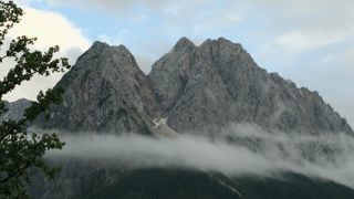 Link to Video | Upper Bavaria, weather, Garmisch-Partenkirchen, Germany, time-lapse photography, summit, Grainau, Werdenfelser Land, Wetterstein, landform, mountain range, cloud, mountain, Bavaria