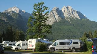 Link to Video | Upper Bavaria, weather, Garmisch-Partenkirchen, Germany, time-lapse photography, summit, Grainau, Werdenfelser Land, Wetterstein, landform, mountain range, cloud, mountain, Bavaria