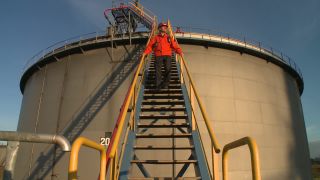 Link to Video | Hamburg, oil refinery, oil company, Germany, refinery, petrochemistry, oil production plant, industrial sector, factory, petroleum industry