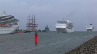 Link to Video | means of transport, ship, cruise, water, Warnemünde, cruise ship, river, port, tourism, travel, transport