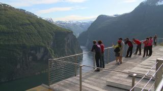 Link to Video | geography, tourist destination, Scandinavian Mountains, Norway, Scandinavia, Northern Europe, Europe, Nordic countries, tourist attraction, travel, point of interest
