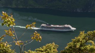 Link to Video | geography, tourist destination, Scandinavian Mountains, Norway, Scandinavia, Northern Europe, Europe, Nordic countries, tourist attraction, travel, point of interest