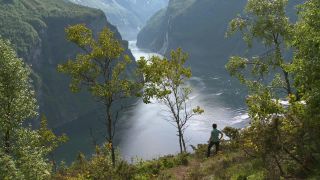 Link to Video | geography, tourist destination, Scandinavian Mountains, Norway, Scandinavia, Northern Europe, Europe, Nordic countries, tourist attraction, travel, point of interest