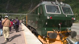 Link to Video | landscape, tourist destination, Norway, Scandinavia, region of interest, Northern Europe, Europe, tourist attraction, tourism destination, nature, geographic region, point of interest