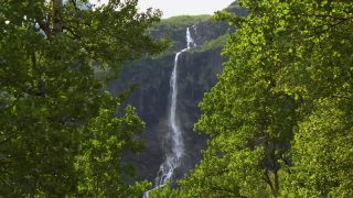 Link to Video | geography, tourist destination, Scandinavian Mountains, Norway, Scandinavia, Northern Europe, Europe, Nordic countries, tourist attraction, travel, point of interest