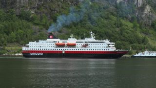 Link to Video | Geiranger, vacation, West Norwegian Fjords – Geirangerfjord and Nærøyfjord, body of water, paid leave, cruise, leisure, Geirangerfjord, Norway, Scandinavia, Northern Europe, cruise ship, fjord, Norwegian Sea, tourism, Møre og Romsdal, tourist attraction, travel, paid time off, transport, UNESCO World Heritage Site