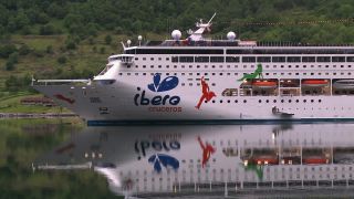 Link to Video | Geiranger, vacation, West Norwegian Fjords – Geirangerfjord and Nærøyfjord, body of water, paid leave, cruise, leisure, Geirangerfjord, Norway, Scandinavia, Northern Europe, cruise ship, fjord, Norwegian Sea, tourism, Møre og Romsdal, tourist attraction, travel, paid time off, transport, UNESCO World Heritage Site