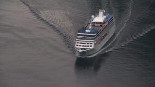 Link to Video | Geiranger, vacation, West Norwegian Fjords – Geirangerfjord and Nærøyfjord, body of water, paid leave, cruise, leisure, Geirangerfjord, Norway, Scandinavia, Northern Europe, cruise ship, fjord, Norwegian Sea, tourism, Møre og Romsdal, tourist attraction, travel, paid time off, transport, UNESCO World Heritage Site