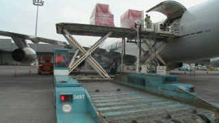 Link to Video | technology, airport, airport infrastructure, transport aircraft, Boeing 747-400F, air transport, logistics, logistics center, airplane, cargo aircraft, Luxembourg, air cargo, freight transport, vehicle, traffic, international airport, transport, industrial sector, Luxembourg Airport, Boeing 747-400, mobility