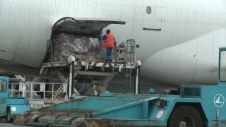Link to Video | technology, airport, airport infrastructure, transport aircraft, Boeing 747-400F, air transport, logistics, logistics center, airplane, cargo aircraft, Luxembourg, air cargo, freight transport, vehicle, traffic, international airport, transport, industrial sector, Luxembourg Airport, Boeing 747-400, mobility