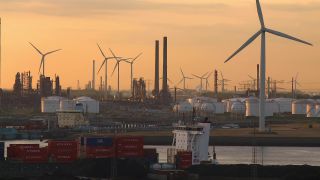 Link to Video | logistics, port settlement, mode of transport, Rotterdam, economic sector, port, Netherlands, transport, industrial sector