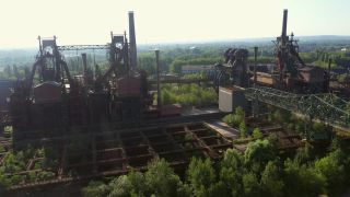 Link to Video | historic site, bird's-eye view, North Rhine-Westphalia, industrial heritage site, Rhine-Ruhr Metropolitan Region, Germany, cultural property, cultural heritage, park, heritage site, cultural environment in Norway, Europe, aerial shot, Landschaftspark Duisburg-Nord, tourist attraction, industrial sector