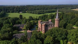 Link to Video | landscape, bird's-eye view, tourist destination, architecture, Schloss, Germany, Central Europe, Europe, aerial shot, tourist attraction, château, human-made geographic feature, architectural structure