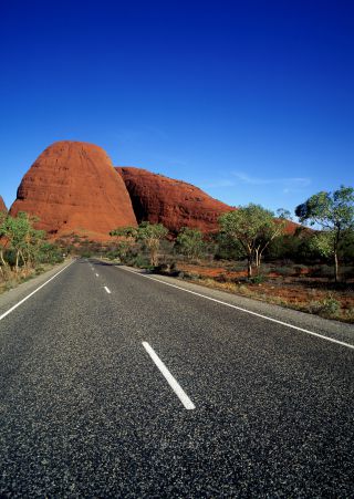 Link to Photo | mainland territory of Australia, protected area of Australia, national park of Australia, Kata Tjuta / Mount Olga, Uluṟu-Kata Tjuṯa National Park, mainland Australia, Northern Territory, Australian continent, national park, mountain range, continent, Oceania, mountain, desert