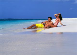 Link to Photo | landscape, island country, vacation, paid leave, leisure, coastal landform, landform, beach, Asia, tourist, paid time off, Maldives
