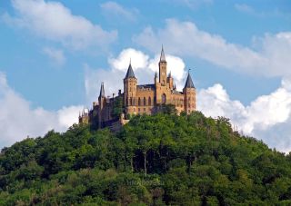 Link to Photo | Hohenzollern Castle, Swabian Jura, Germany, castle, Bisingen, Zollernalb, House of Hohenzollern, Baden-Württemberg
