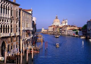 Link to Photo | Venice and its Lagoon, tourist destination, Veneto, region of interest, Southern Europe, Italy, Europe, tourist attraction, Venice, Mediterranean Basin, point of interest