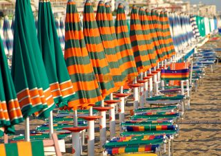 Link to Photo | Riccione, Emilia-Romagna, Rimini, Adriatic Sea, province of Italy, Province of Rimini, recreation, Italy, beach, tourism, Mediterranean country, travel