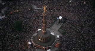 Link to Photo | occurrence, crowd, Love Parade, techno, Germany, screenshot, 1997, 1999, color, 35 mm film, July 12, Straße des 17. Juni, wide shot, Technoparade, 2K resolution, analog camera, capital city, queer, 35 Millimeter, photographic film, Berlin, Party (role-playing games), Berlin Babylon, documentary film