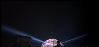 Link to Photo | dome, Germany, screenshot, 1999, low-angle shot, color, 35 mm film, 2K resolution, capital city, night, photographic film, Berlin, Berlin Babylon, Reichstag