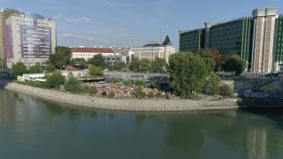 Link to Video | footage, Franz-Josefs-Kai, big city, million city, Vienna, Federal State of Austria, metropolis, 4K resolution, 2019, federal capital, Innere Stadt, Western Europe, Austria, Europe, aerial shot, capital city, Donaukanal