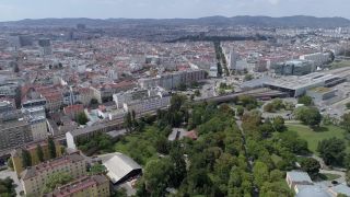Link to Video | footage, big city, million city, Vienna, Federal State of Austria, amusement park, metropolis, Kaiserwiese, 4K resolution, 2019, federal capital, traveling carnival, Innere Stadt, Western Europe, Leopoldstadt, Wurstelprater, Austria, Europe, aerial shot, capital city, Ferris Wheel in Vienna