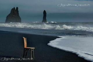 Link to Photo | JMW, tourist destination, chair, Iceland, Photoart, Iceland, art