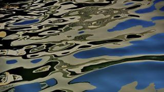 Link to Photo | art gallery, Spiegelung, photography, 11ELEVEN.art, JMW, water surface, mirror image, liquid water, Photoart, non-fungible token, art, acrylic sheet