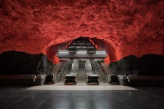 Link to Photo | Stockholm, Scandinavia, color, 2016, Stockholm Metro, Sweden, capital city, rapid transit, tourist attraction, art, metro station
