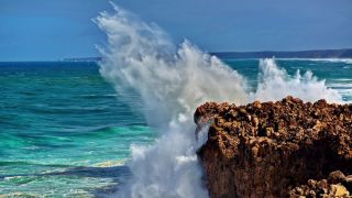 Link to Video | product bundling, landscape, color, meditation, October, paid leave, 4K resolution, Algarve, Showreel, tourism region, relaxation, Portugal, compilation film, Europe, aerial shot, 2023, tourist attraction, tourism destination