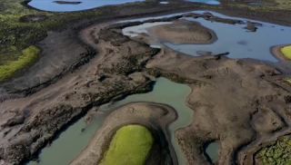 Link to Video | landscape, JMW, tourist destination, Iceland, color, 4K resolution, 2019, aerial shot, nature