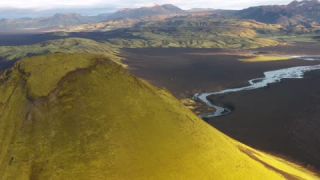 Link to Video | landscape, JMW, tourist destination, stratovolcano, Iceland, color, Maelifell, 4K resolution, Northern Europe, green, Mælifellshnjúkur, cone, Moos, tourist attraction, nature, volcano