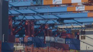 Link to Video | Hamburg, shipping container, color, 4K resolution, 2019, HHLA, Port of Hamburg, container terminal, day, Hanseatic city, ultra-high-definition television