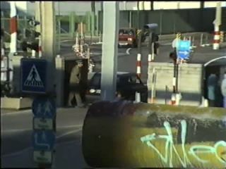 Link to Video | footage, historical event, German Democratic Republic, color, 1989, standard-definition television, November 10, Berlin Wall, German reunification, fall of the Berlin Wall, Inner German border, West Germany
