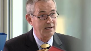 Link to Video | Office, work, office, job, business activity, person, Rohfilm, business