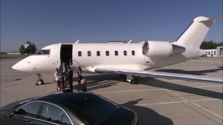Link to Video | business jet, aircraft, airport, economy, Full High Definition, business activity, business travel, jet aircraft, color, passenger, daytime, business tourism