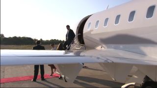 Link to Video | business jet, aircraft, airport, economy, Full High Definition, business activity, business travel, jet aircraft, color, passenger, daytime, business tourism